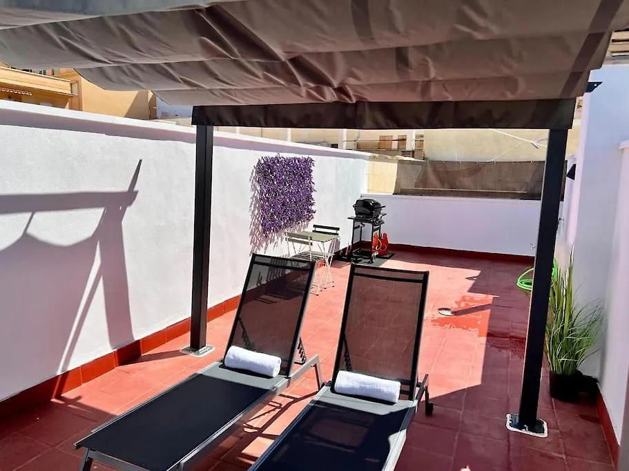Apartment With Private Rooftop By Easytrip Malaga