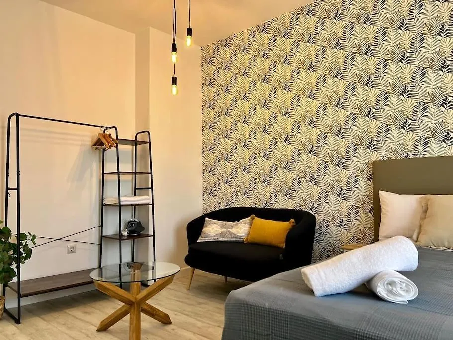 Apartment With Private Rooftop By Easytrip Malaga Spain